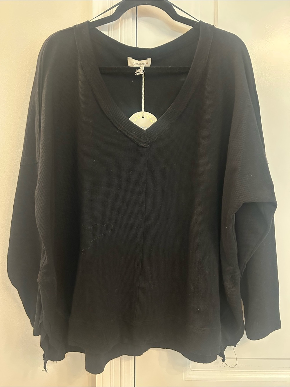 Umgee Black V-Neck Pullover Sweater